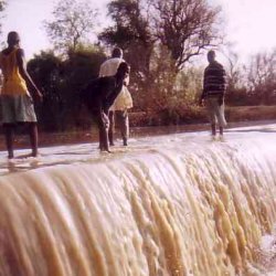 Ultimato il barrage sul fiume Natambè