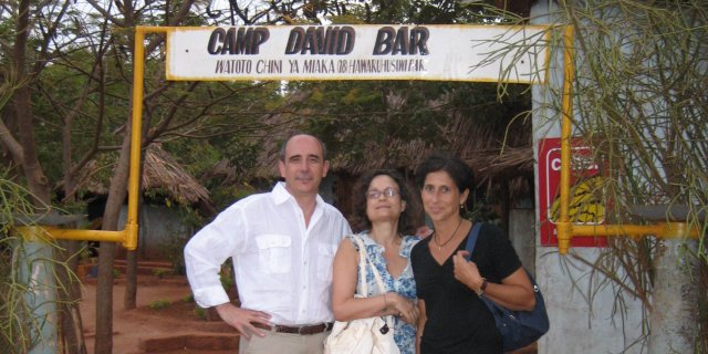 Il bar di Kongwa davanti alla missione